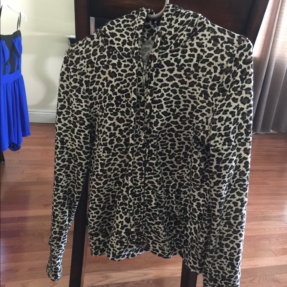 Leopard sweater